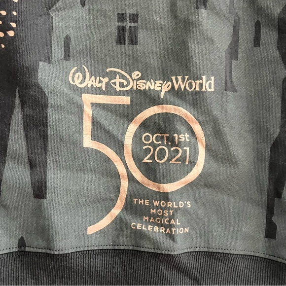 2021 Disney World 50th Anniversary October 1st Castle Dolman Shirt Adult Small - Picture 6 of 10